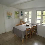 Nyaraló Child-friendly 500 Meters From The Nykøbing Sjælland